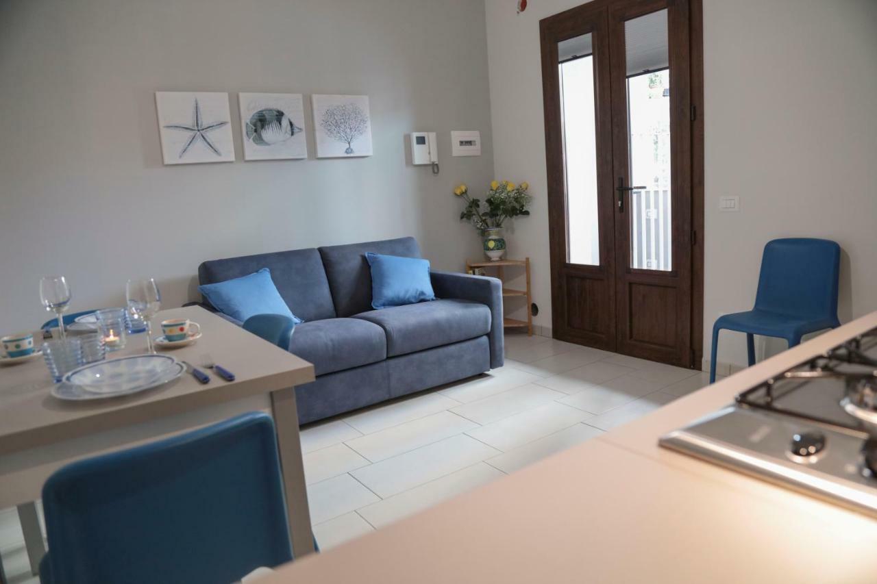Casa Rinuccia Apartment เชฟาลู ภายนอก รูปภาพ